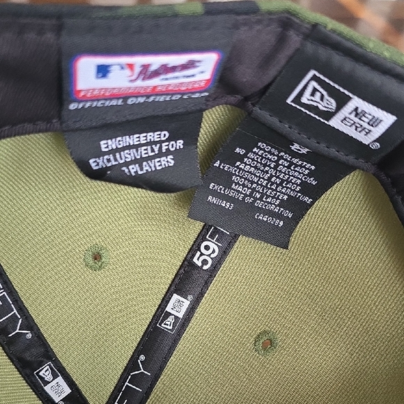 New Era NY Yankees Hat - Picture 11 of 12